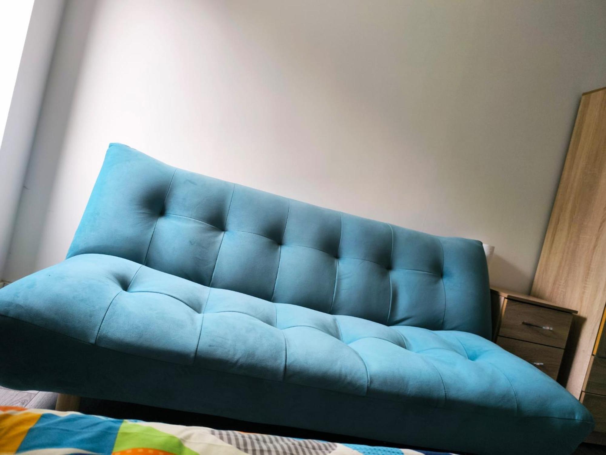 Spacious Double Bedroom With Private Toilet And Shared Kitchen With On Premesis Parking Oldbury  Exterior photo